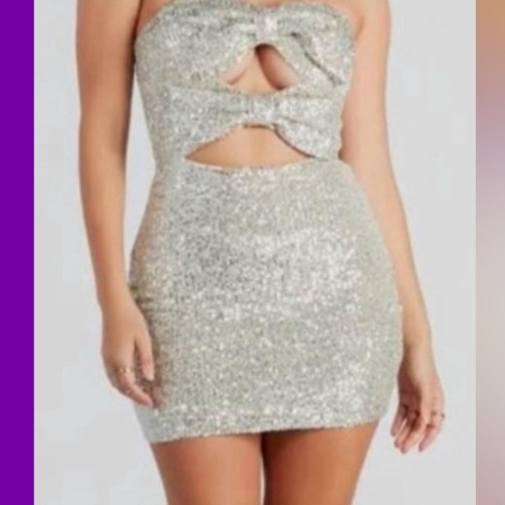 Windsor sequin mini dress available on size large